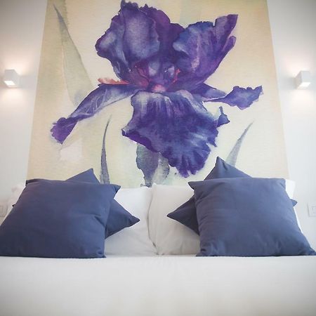 My Monopoli - Casa Dei Fiori "Iris" Cala Paradiso ภายนอก รูปภาพ